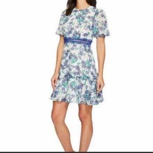 NWT Donna Morgan Puff  sleeve floral print blue dress size 12